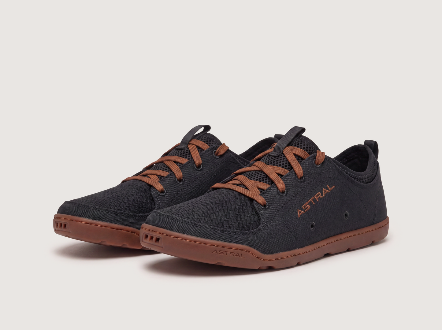 Black/Brown