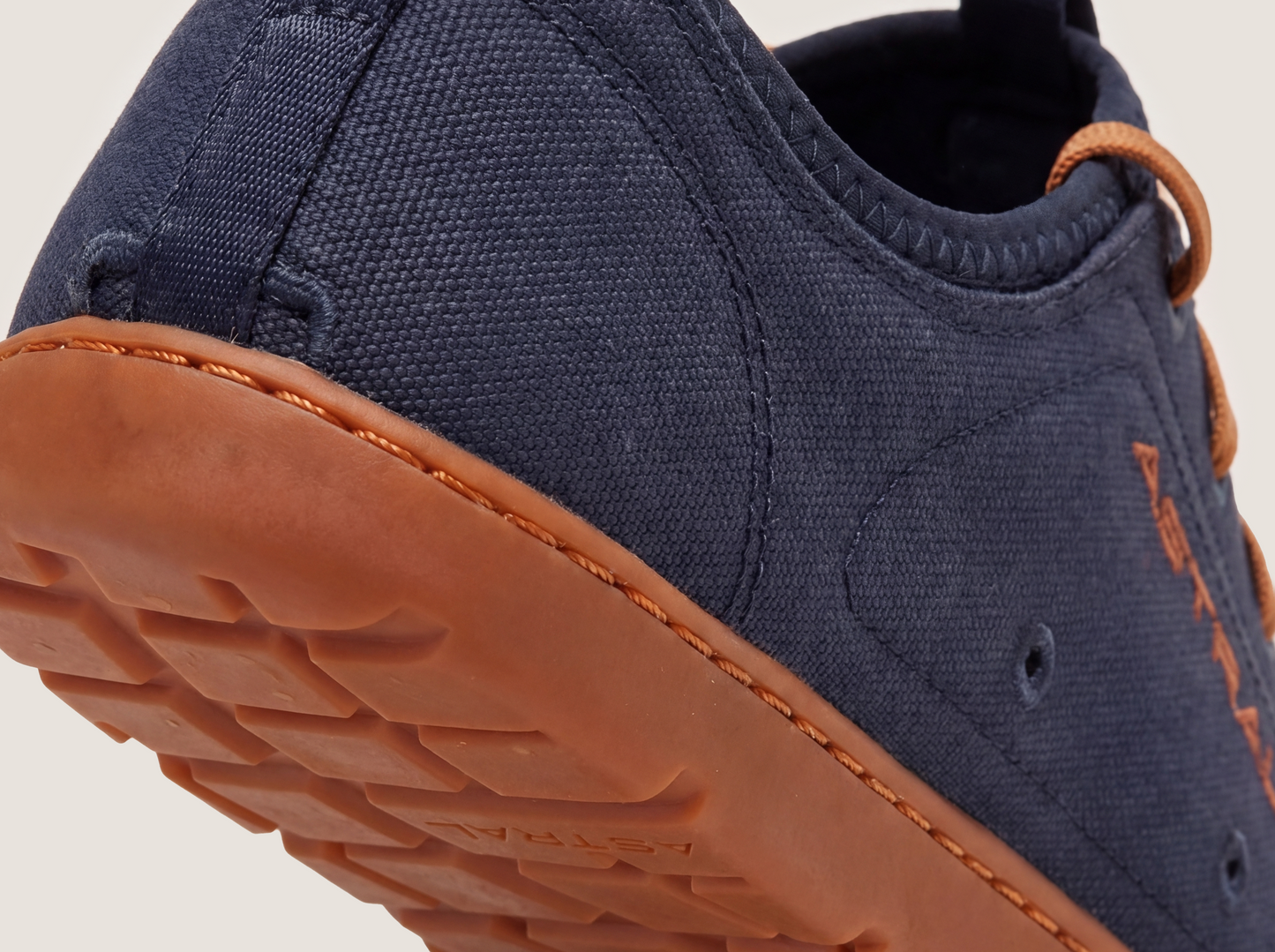 Navy/Brown